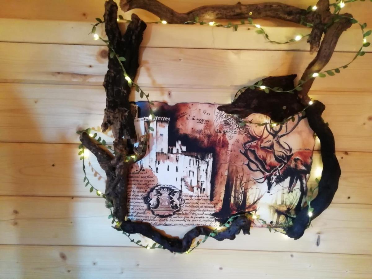 La Chaumiere Magique Des Elfes Et Ses Enigmes Bed & Breakfast Servas  Dış mekan fotoğraf